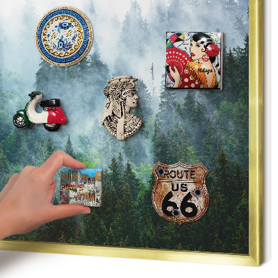 Tableau magnétique avec cadre de couleur dorée Forêt mystérieuse
