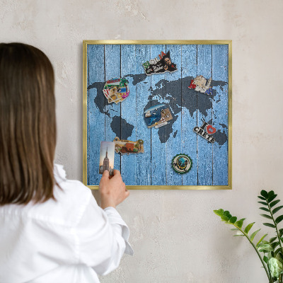 Tableau magnétique avec cadre de couleur dorée Carte du monde
