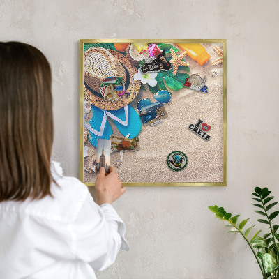 Tableau magnétique avec cadre de couleur dorée Détente estivale