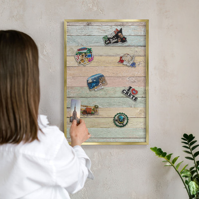 Tableau magnétique avec cadre de couleur dorée Planches rustiques