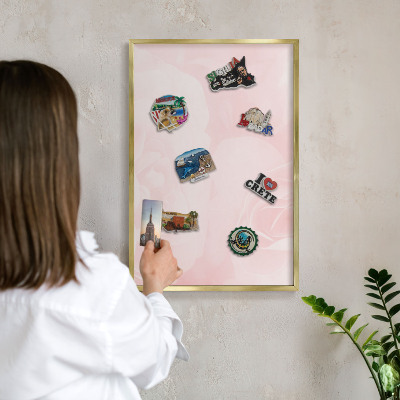 Tableau pour aimants cadre doré Rose délicat