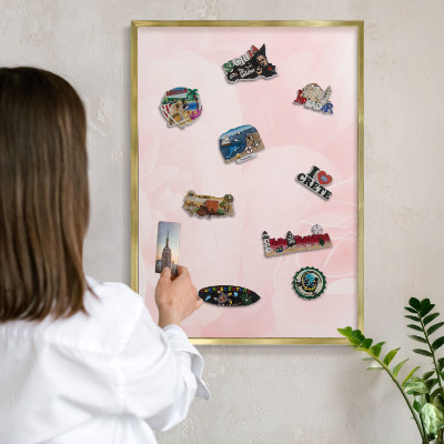 Tableau pour aimants cadre doré Rose délicat