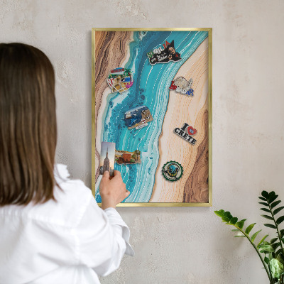 Tableau magnétique avec cadre de couleur dorée Les couches de la Terre