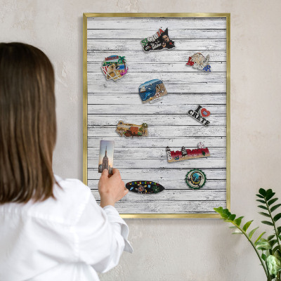Tableau magnétique avec cadre de couleur dorée Bois clair