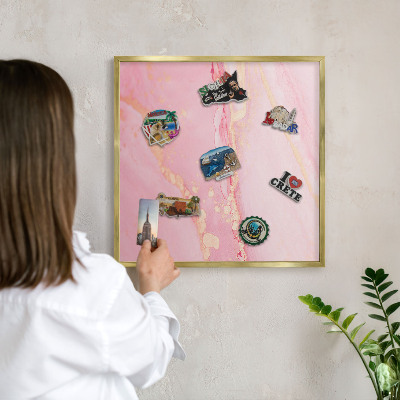 Tableau pour aimants cadre doré Élégance rose