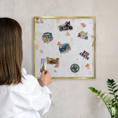 Tableau magnétique avec cadre de couleur dorée Mosaïque chaude