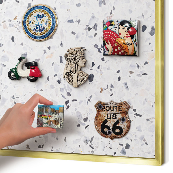 Tableau pour aimants cadre doré Style terrazzo