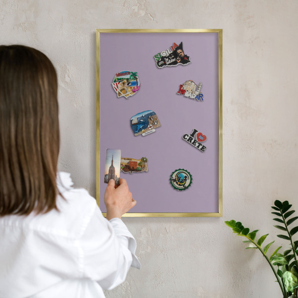 Tableau magnétique avec cadre de couleur dorée Lilas violet