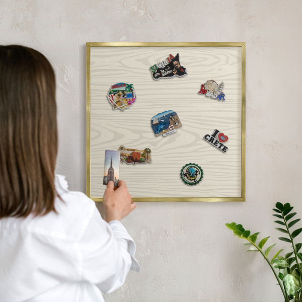 Tableau pour aimants cadre doré Anneaux en bois