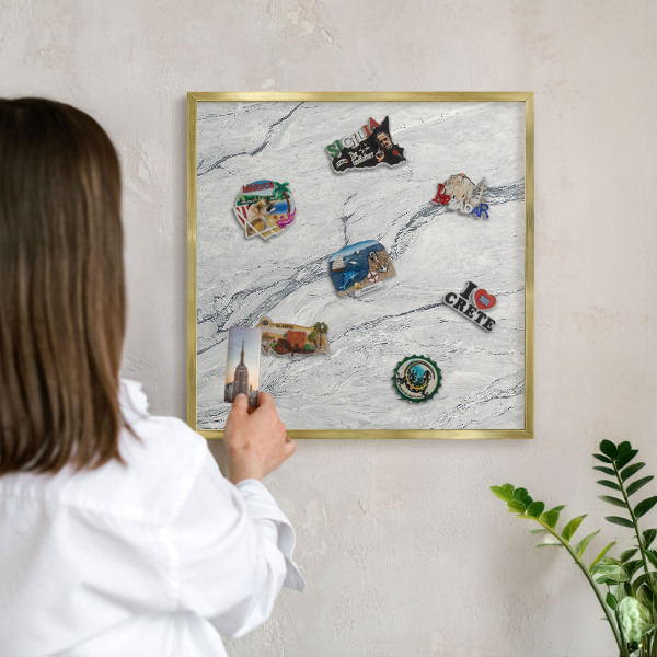 Tableau pour aimants cadre doré Élégance grise
