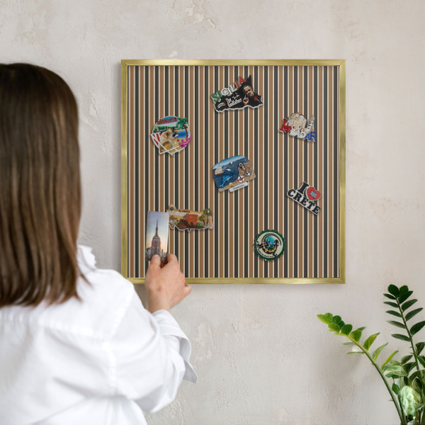 Tableau magnétique avec cadre de couleur dorée Motif géométrique