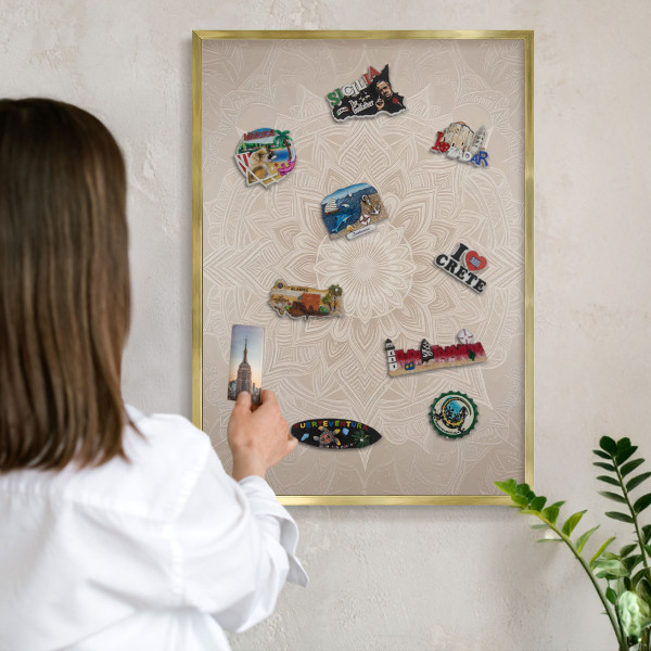 Tableau magnétique avec cadre de couleur dorée Motif mandala