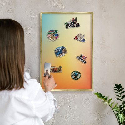 Tableau magnétique avec cadre de couleur dorée Transition de couleur
