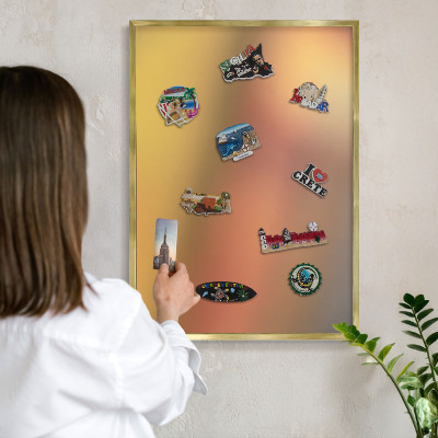 Tableau magnétique avec cadre de couleur dorée Lueur colorée