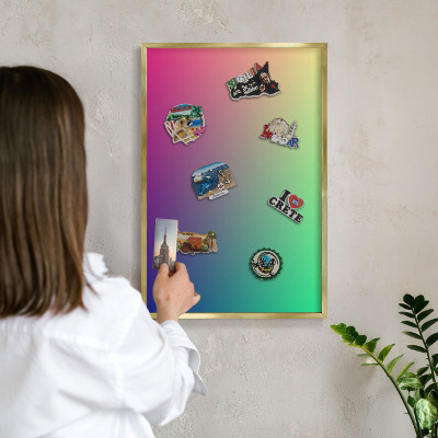 Tableau magnétique avec cadre de couleur dorée Dégradé coloré