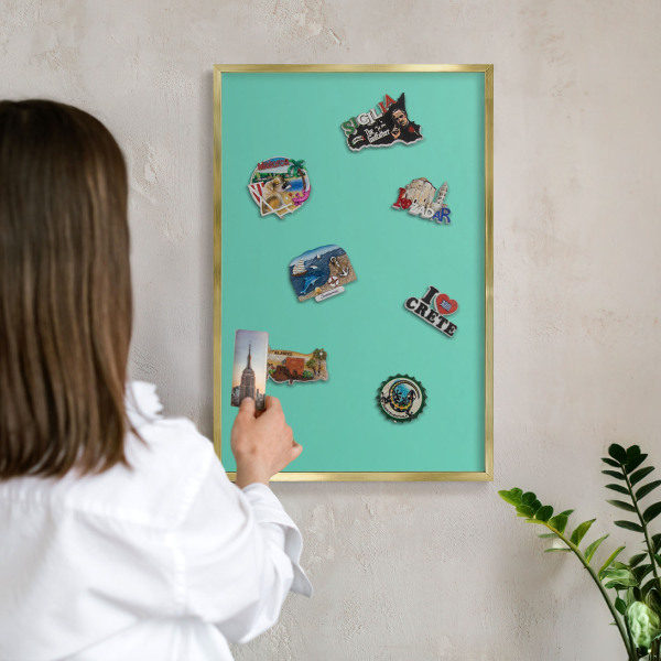 Tableau magnétique avec cadre de couleur dorée Menthe forte