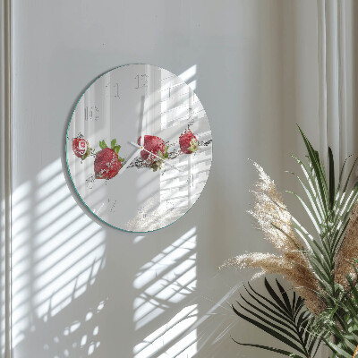 Horloge ronde Fraises dans l'eau