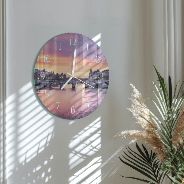 Horloge ronde River City
