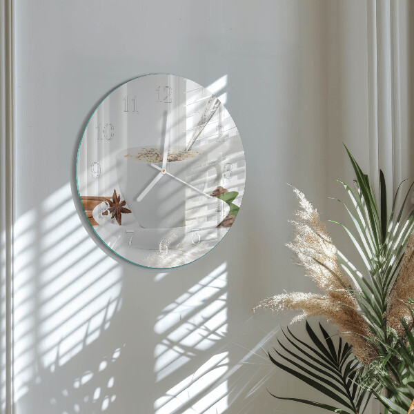 Horloge ronde Une tasse d'anis