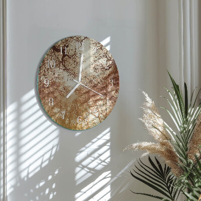 Horloge ronde cimes des arbres