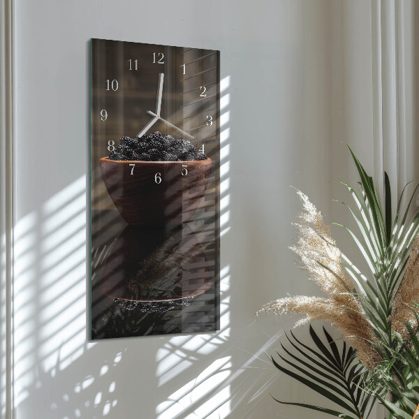 Horloge rectangulaire verticale mûres