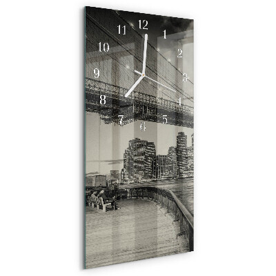 Horloge rectangulaire verticale Perspectives