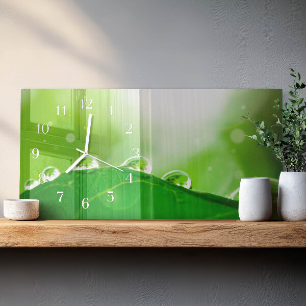 Horloge rectangulaire horizontale Rosée Sur Une Feuille