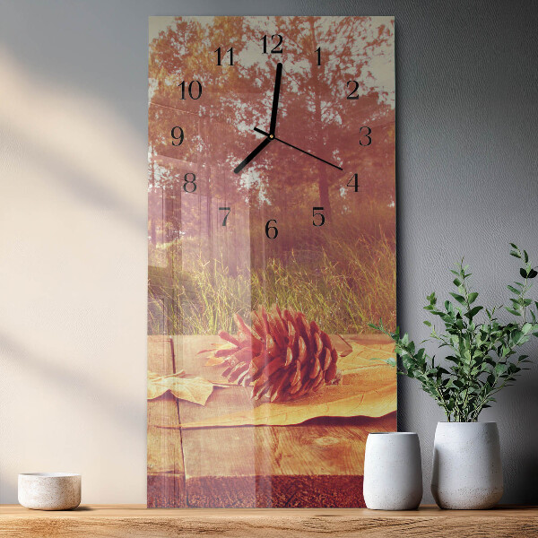 Horloge murale verticale pommes de pin