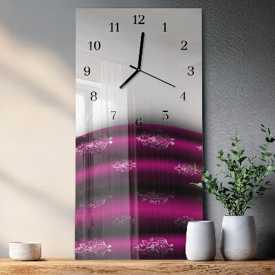 Horloge murale verticale Manque