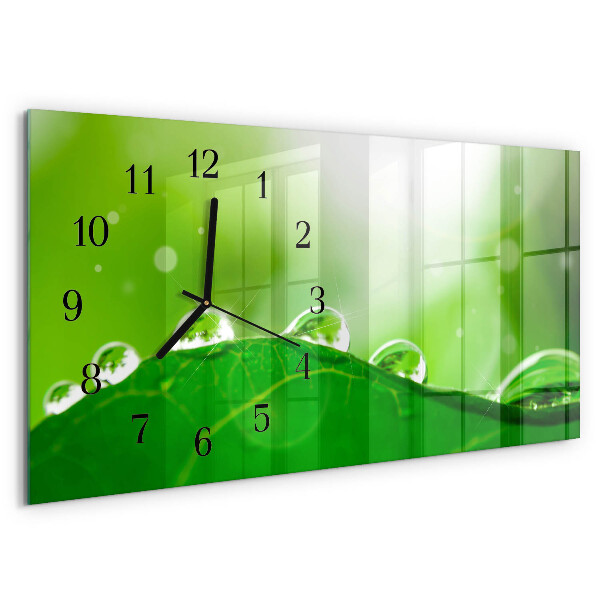 Horloge rectangulaire horizontale Rosée Sur Une Feuille
